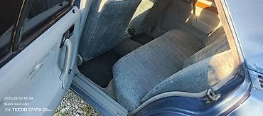 mercedes masin: Mercedes-Benz 190 (W201): 2 l | 1990 il Sedan — 4