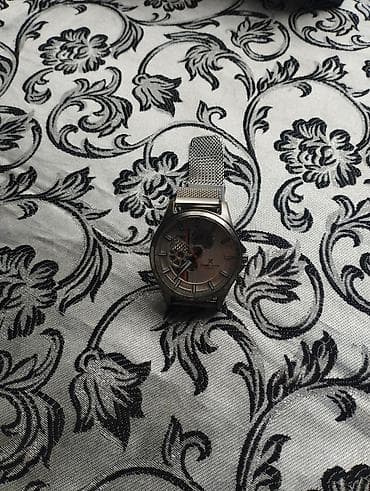 esger saatlari: Qol saatı, rəng - Boz — 1