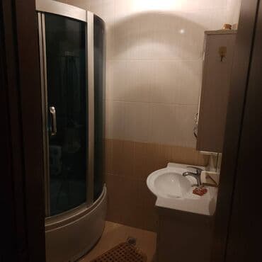 bine qesebesinde kiraye evler 2022: Binəqədi rayonu 9-cu mikrarayonda Favorit marketə 18 mertebeli — 4