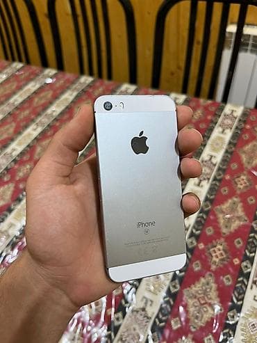 apple iphone 7 plus: IPhone SE, Gümüşü, Barmaq izi — 2