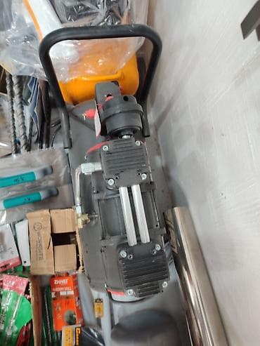 elekt: Səssiz hava kompressoru – yağsız, ikimotorlu Məhsul təsviri: - Yağsız — 2