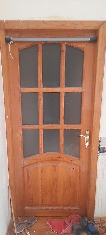 pencere qapi: Taxta otaq qapısı – şüşəli dizayn - Material: təbii ağac (laklı səth) — 1