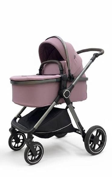 rezin botinkalar: Çıxarıla bilən beşikli araba, Cins: Qız — 1