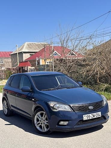 Kia: Kia Ceed: 1.6 л | 2011 г. Хэтчбэк — 2