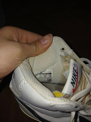 alt geyim: Bir dəfə geyinilib. 70 manata alımısam 20 satiram.Nike Blazer Mid ’77 — 3