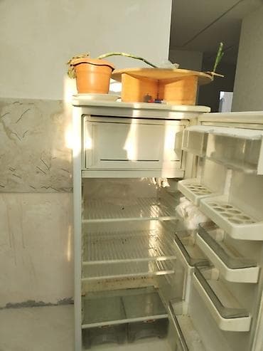 bryusa xolodilnik: İşlənmiş 1 qapılı Vestfrost Soyuducu Satılır, rəng - Ağ, Təkərli — 4