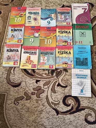 Məktəb və abituriyentlər üçün dərs və test topluları dəsti. Dəstdə