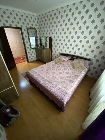 9 ci mikrorayon satilan evler: Bakı, 3 otaqlı, Köhnə tikili, 75 kv. m — 2