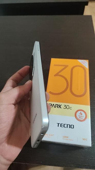 iphone 14 mini: Tecno Spark 30C, 128 GB, rəng - Ağ, Sensor — 2