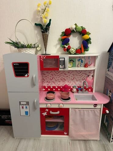 Nuride…. Uşaq mətbəx mebeli Satılır 90₼ Ölçü dəqiq bilinmir Ünvan