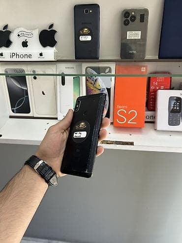 samsung a7 2018: Xiaomi Mi A2 Lite, 32 GB, rəng - Qara, 
 İki sim kartlı — 3