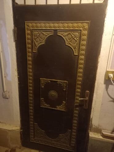 Döşəmə: İşlənmiş Giriş qapısı Zəmanətsiz, Ödənişli çatdırılma — 2