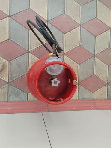 бак для воды в квартиру: Газовый баллон, Пропан (бытовой), С редуктором — 3