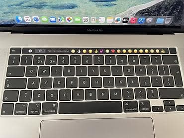 kabel şunur: MacBook Pro 16" i9, 16 GB RAM, 1 TB - Ekran: 16 düym Retina, 3072 × — 3