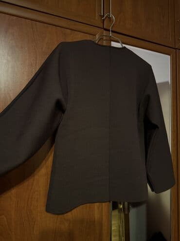 toxuma jaketler: ZARA qadın kardiqanı - Model: V-yaxa, iki düyməli - Rəng: tünd — 2