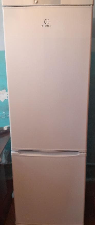 İşlənmiş 2 qapılı Indesit Soyuducu Satılır, rəng - Ağ