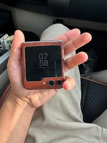 nintendo switch 1: Məhsul: Qatlana bilən smartfon Samsung Galaxy z flip5 Yaddaş:512 — 5