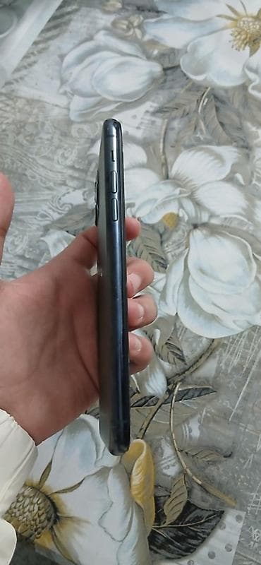 ayfon 8 ucuz: IPhone 11 Pro, Matte Midnight Green, Face ID — 4