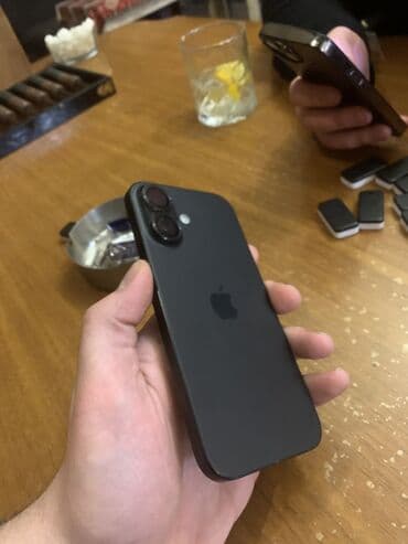 iphone 6 satiram tecili: IPhone 16, 128 GB, Qara, Face ID — 1