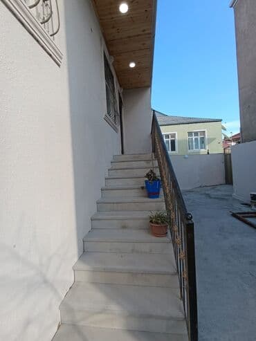 xacmazda 9 nöm mektebin yanında ev torpaq satqısı: 4 otaqlı, 130 kv. m, Yeni təmirli — 7