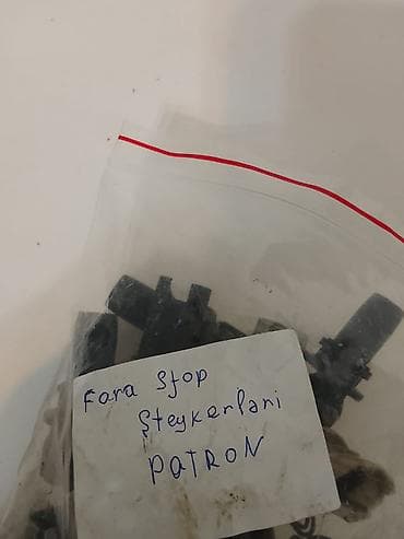 ambians işıq: Məhsul: Avtomobil işıqları üçün müxtəlif patronlar və ştekerlər dəsti — 4