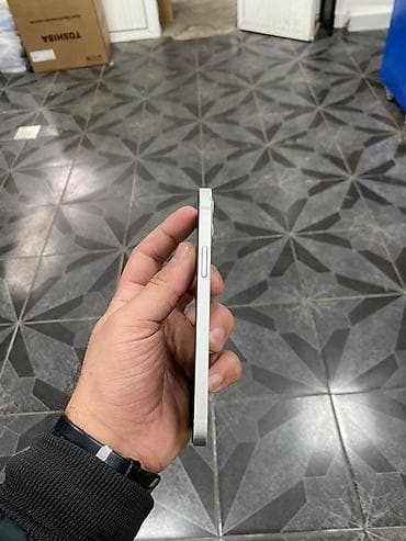 iphine: IPhone 12, Ağ — 3