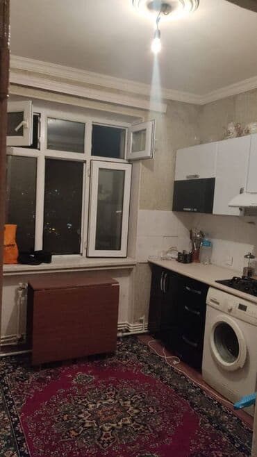 ehmedlide ev: Ehmedli metrosundan,10 deq məsafədə,.Diaqnoz tibb merkezinden yuxarı,9 — 5