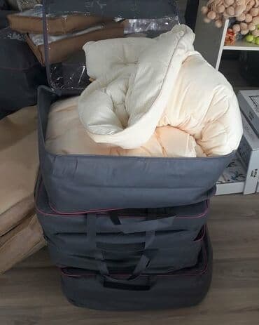 продажа зеркал: Qalın qış yorganları, tərkibi sintifon. Ölçüləri, iki nəfərlik və bir — 2