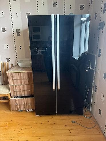 esim: 2 qapılı Soyuducu Satılır, rəng - Qara — 1