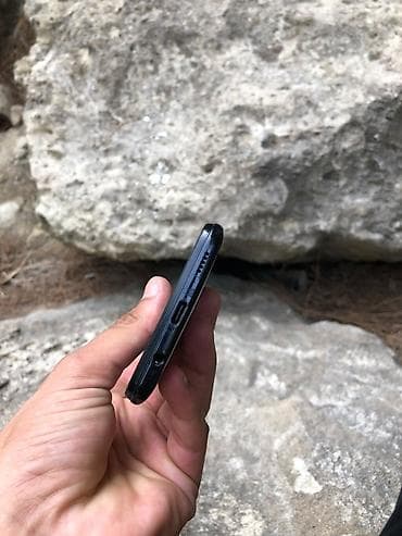honor 8 s: Samsung Galaxy A30, 64 GB, rəng - Qara, Barmaq izi — 4