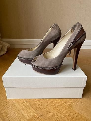 Toy paltarları və aksesuarları: 35-36 razmer — 1