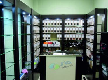 şerab evi: Vitrin mebeli sifarişi — 1