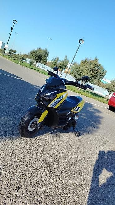 Uşaq üçün elektrik motosikleti – “SUPER” dizayn - İdman üslubunda