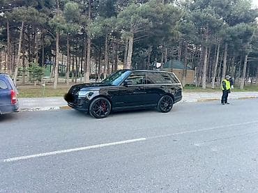 mercedes e220 cdi: İli 2018 mator 3 /benzin Probeq 133000 full komplekt 85000 manat — 5