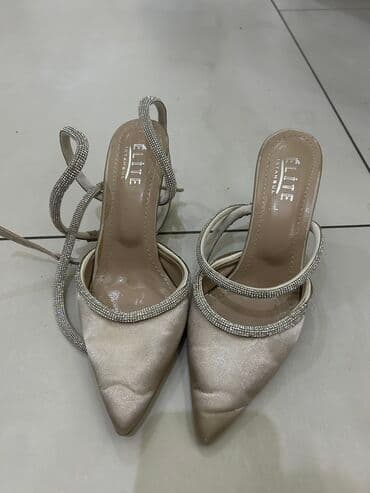 женские пляжные шлепанцы: Размер: 38, цвет - Бежевый, Б/у — 1