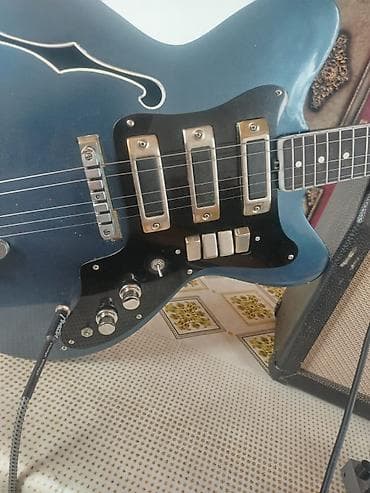 Спорт и хобби: Elektrik gitara və avadanlıq dəsti. - Korpus: yarı boş (semi-hollow) — 5
