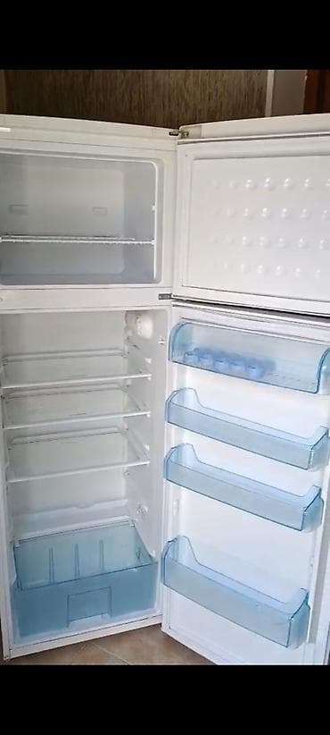 tok pletkası: Temiz BEKO soyuducusu tam işlək heç bir problemi yoxdur qiymət 180 — 6