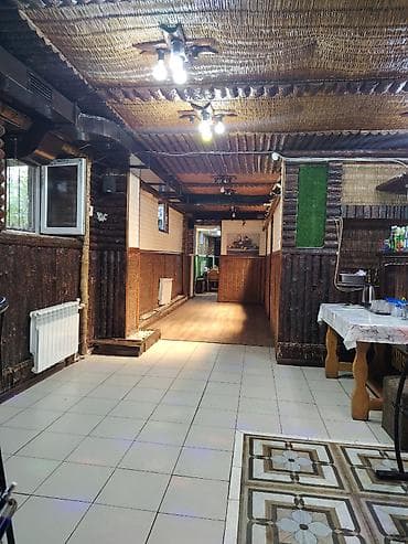 iş xadime: Xadimə, Restoran, 1 ildən az təcrübə — 1
