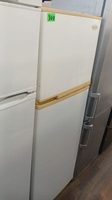 İşlənmiş 2 qapılı Dnepr Soyuducu Satılır, rəng - Ağ lalafo.az -da İşlənmiş 2 qapılı Dnepr Soyuducu Satılır, rəng - Ağ