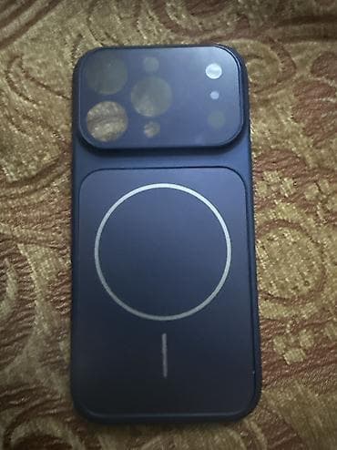 IPhone üçün müxtəlif model və dizaynlarda qoruyucu örtüklər dəsti — 2