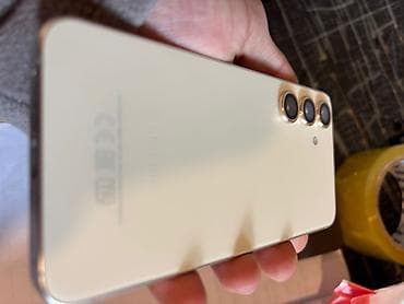 intel core i7 qiymeti: Samsung Galaxy S24, 128 GB, rəng - Bej, İki sim kartlı — 3