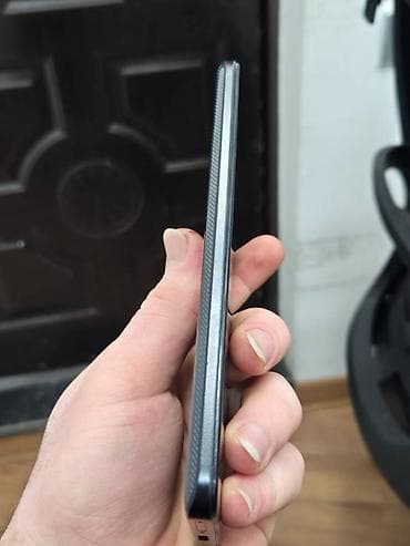 iphone 16 pro max satilir: IPhone 17 Pro Max, 256 GB, Barmaq izi, Face ID — 3