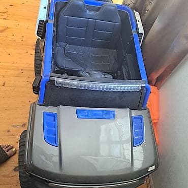 Uşaq üçün elektrikli miniatür jeep tipli maşın - Brend üslubu — 3