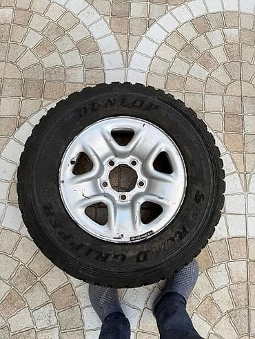 cankan masin: İşlənmiş Disk təkər 245 / 75 / R 17, 5 Boltlu — 4