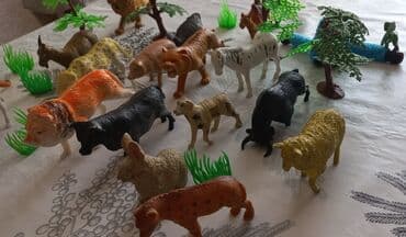 dinozavr konstruktorları: Müxtəlif heyvan fiqurları və bitki elementlərindən ibarət bu oyuncaq — 5