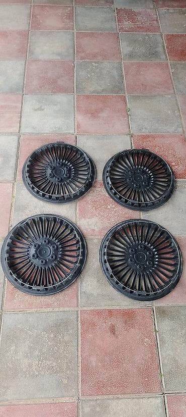 opel ehtiyat hiseleri: Kolpak R 15 — 3