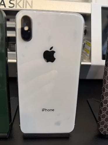 a 7: IPhone X, Gümüşü — 2