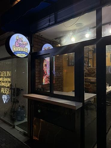 Hazır bizness kimi satılır– şəhərin mərkəzində, targovuya yaxın — 2