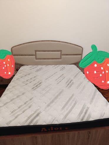 qədimi xalçaların alışı: İşlənmiş, İkinəfərlik çarpayı, Bazalı, Matras ilə, Siyirməsiz, Azərbaycan — 1