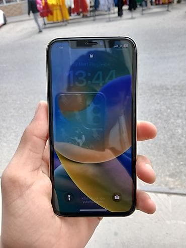 iphone 12 pro 2 ci el: IPhone X, 64 GB, Gümüşü, Face ID — 1